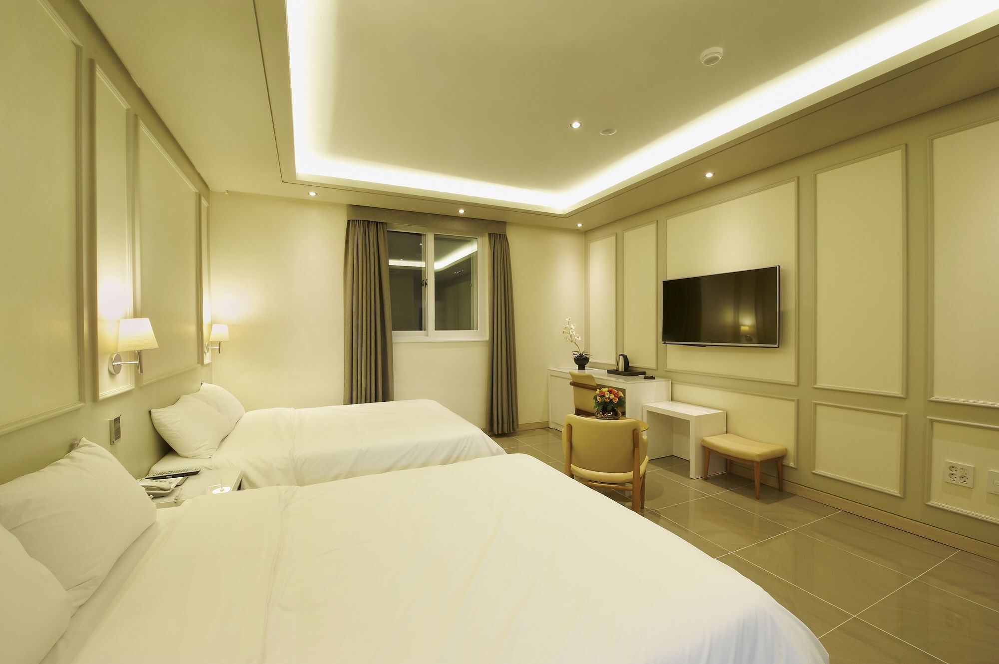 Hotel B Gwangju Metropolitan City Екстериор снимка