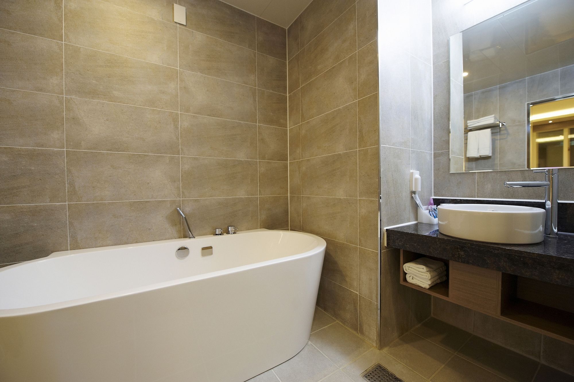 Hotel B Gwangju Metropolitan City Екстериор снимка