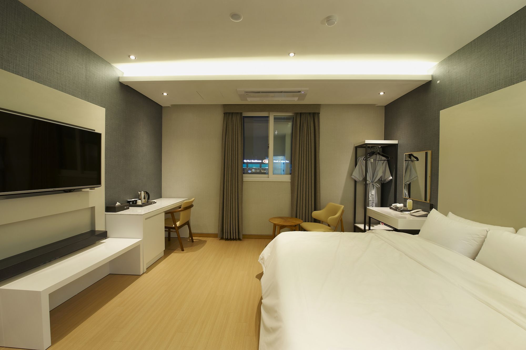 Hotel B Gwangju Metropolitan City Екстериор снимка
